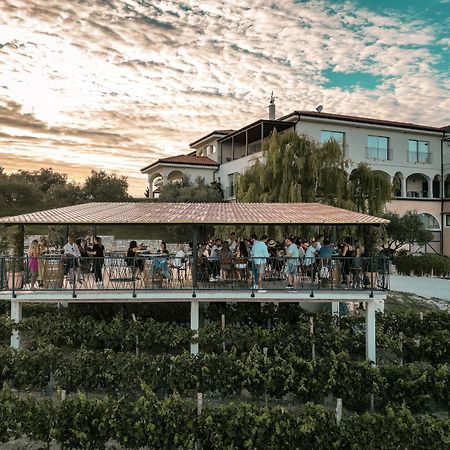 Wine Residence Cattunar ブルトニグラ エクステリア 写真