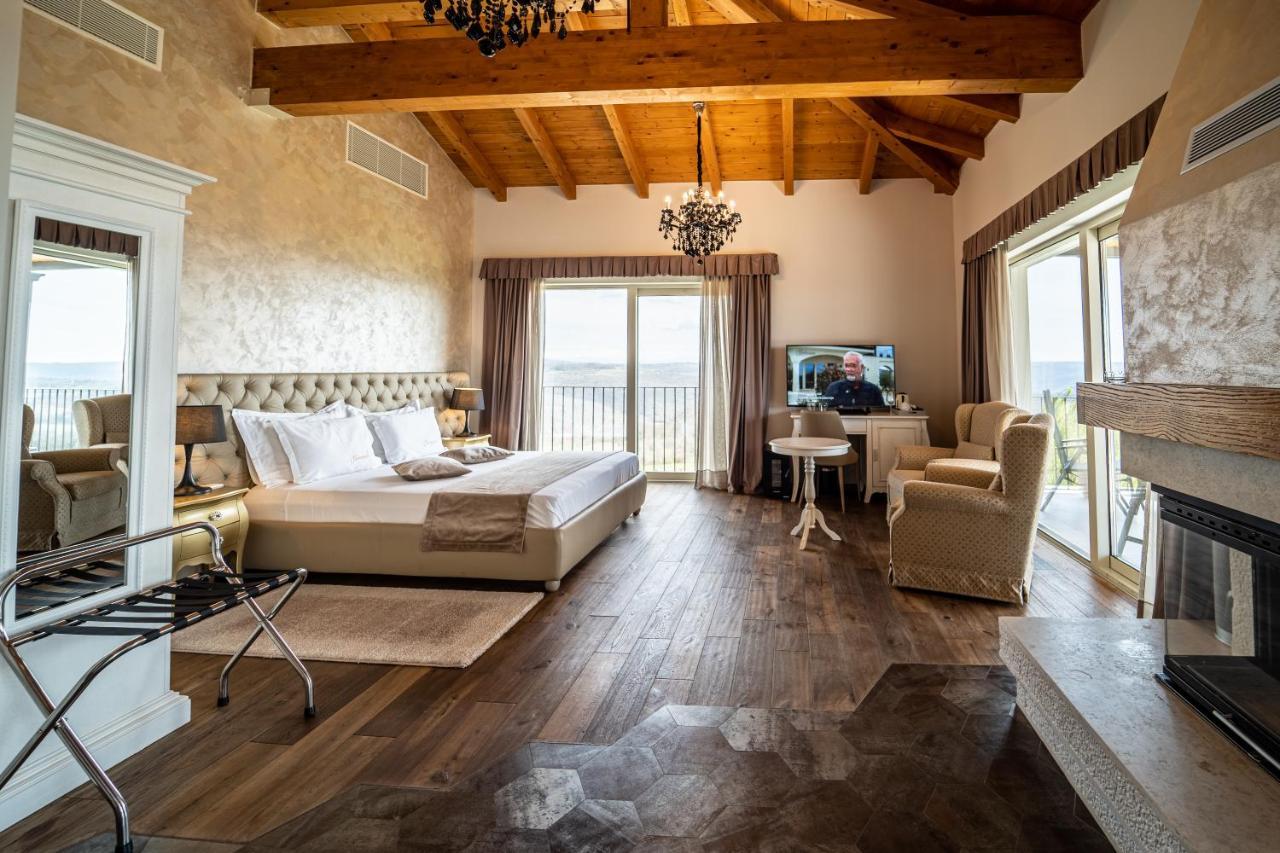 Wine Residence Cattunar ブルトニグラ エクステリア 写真
