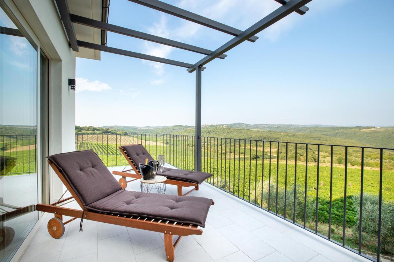 Wine Residence Cattunar ブルトニグラ エクステリア 写真